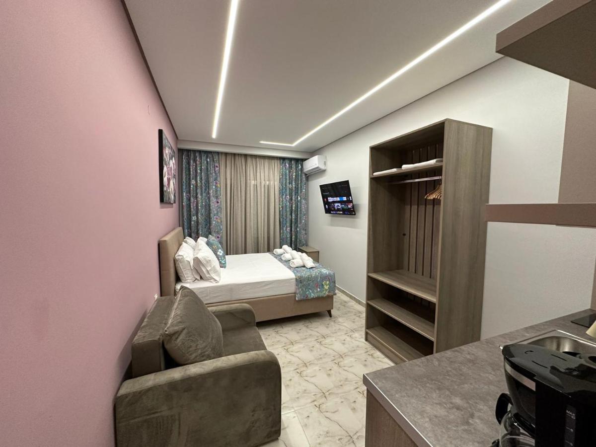 Studios Aigialos Peraía Стая снимка